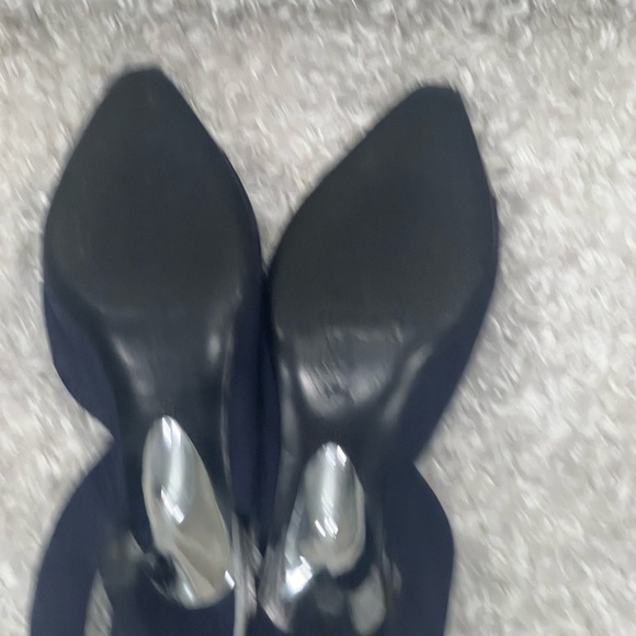 Louis Vuitton Sling Back Heels Shoes - Picture 10 of 13